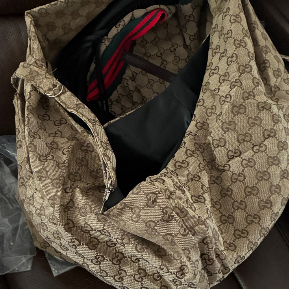 Gucci Tan Monogram dog carry Bag- - Picture 2 of 2